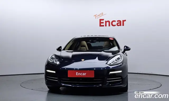 Porsche Panamera 2016 3.6 автомат (гидро), миниатюра 3