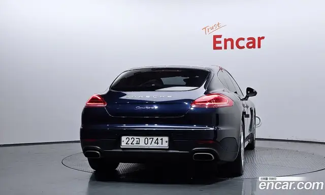 Porsche Panamera 2016 3.6 автомат (гидро), миниатюра 4