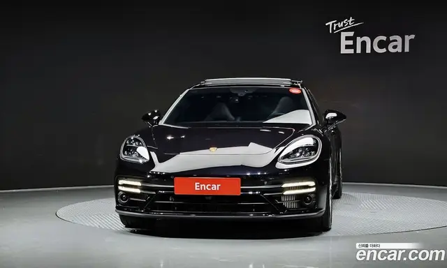 Porsche Panamera 2022 4.0 автомат (гидро), миниатюра 3