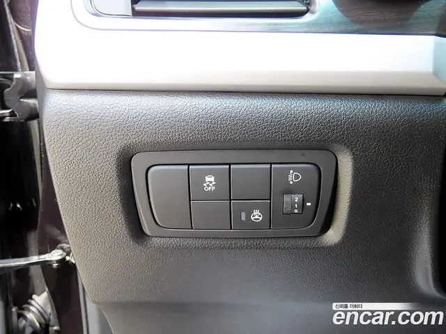 SsangYong Korando 2016 2.2 автомат (гидро), миниатюра 12