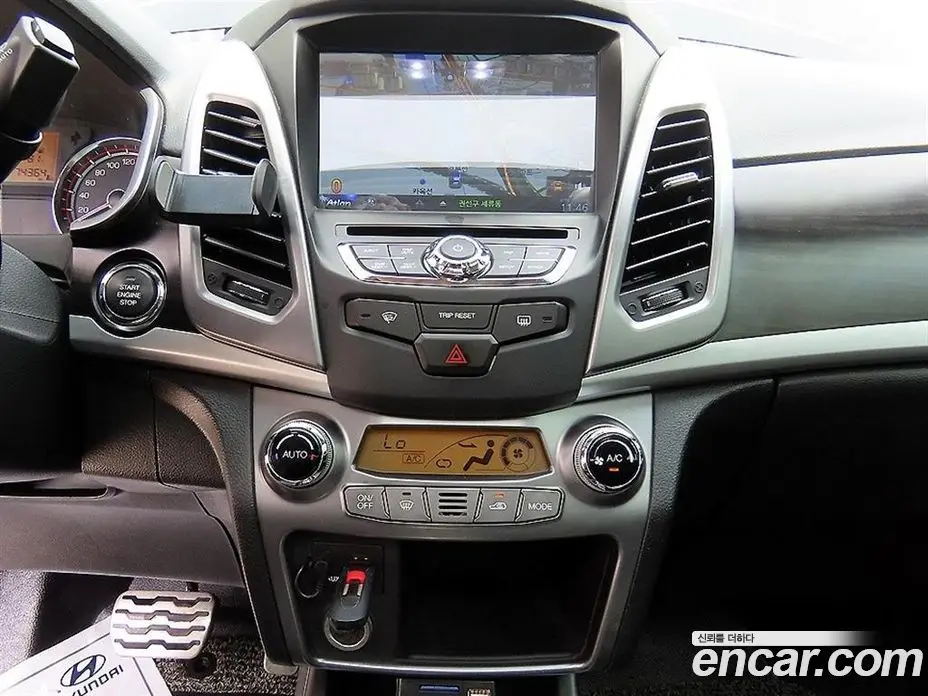 SsangYong Korando 2016 2.2 автомат (гидро), фото 13