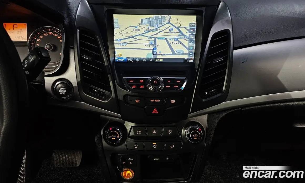 SsangYong Korando 2017 2.2 автомат (гидро), фото 23