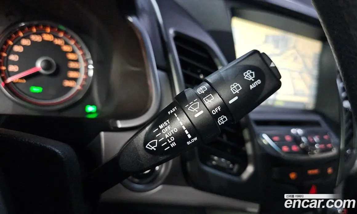 SsangYong Korando 2017 2.2 автомат (гидро), фото 32