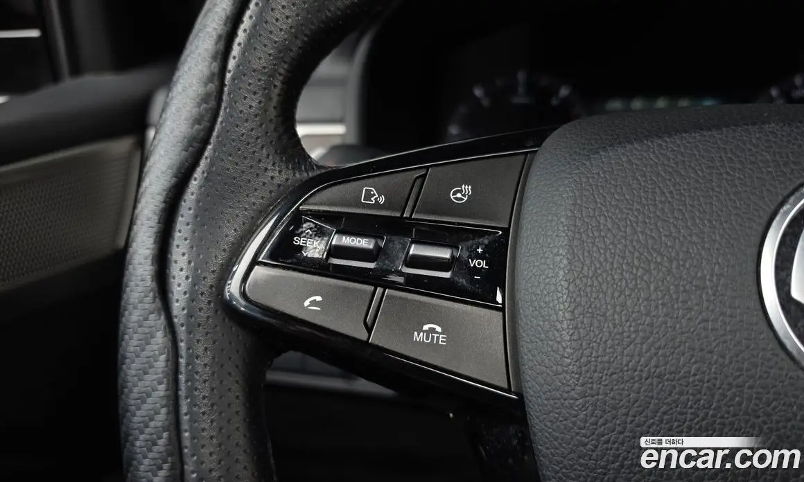 SsangYong Rexton 2018 2.2 автомат (гидро), фото 24