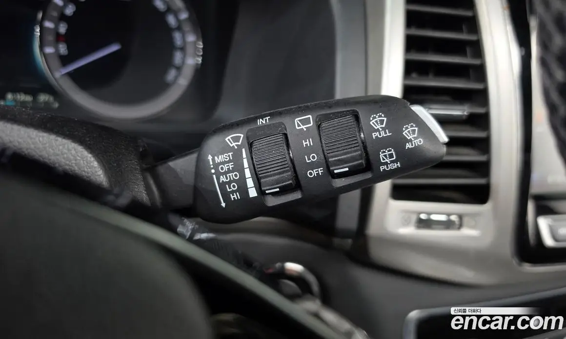 SsangYong Rexton 2018 2.2 автомат (гидро), фото 30