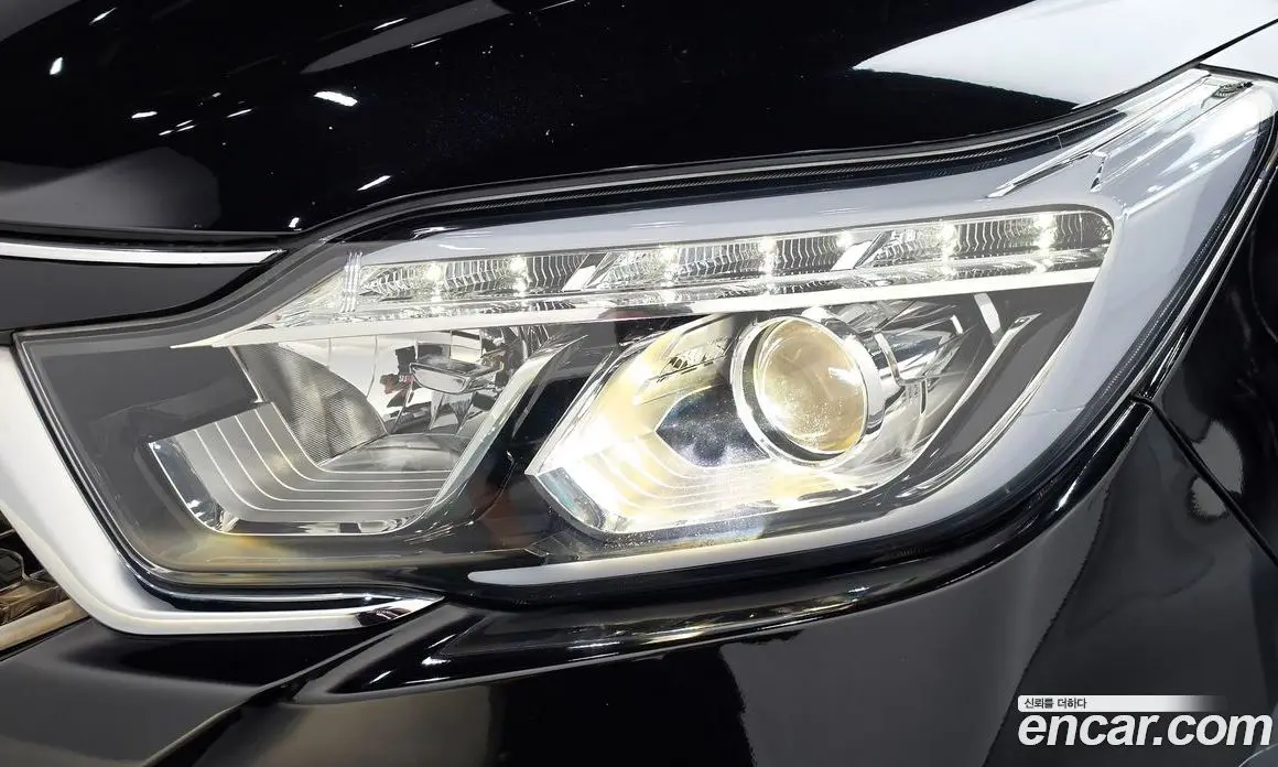 SsangYong Rexton 2018 2.2 автомат (гидро), фото 8