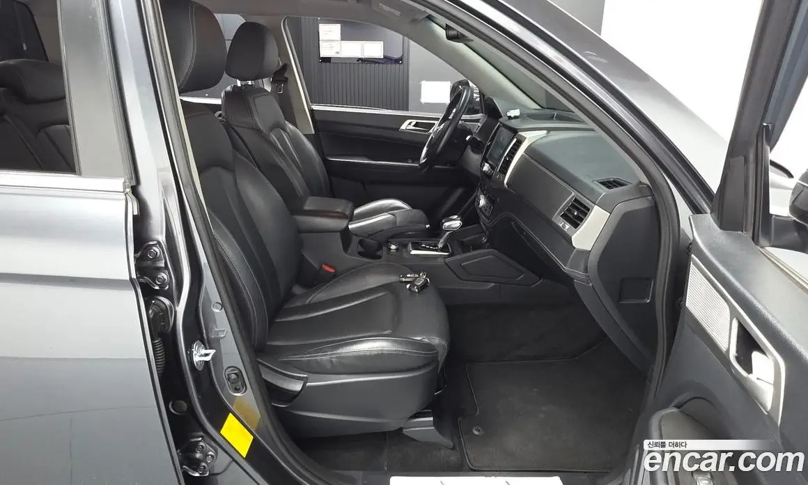 SsangYong Rexton 2019 2.2 автомат (гидро), фото 13