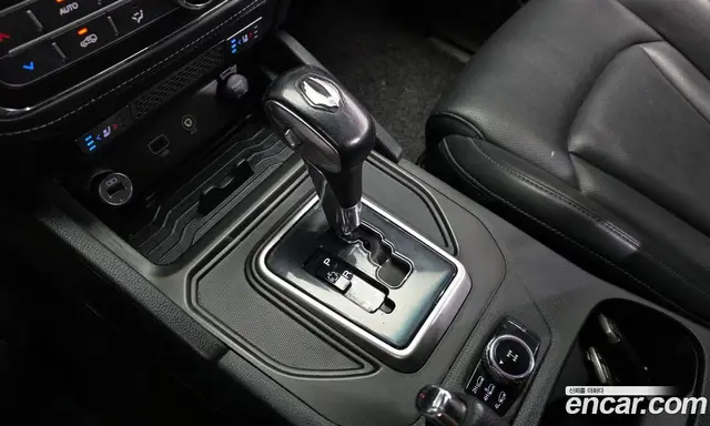 SsangYong Rexton 2019 2.2 автомат (гидро), миниатюра 9