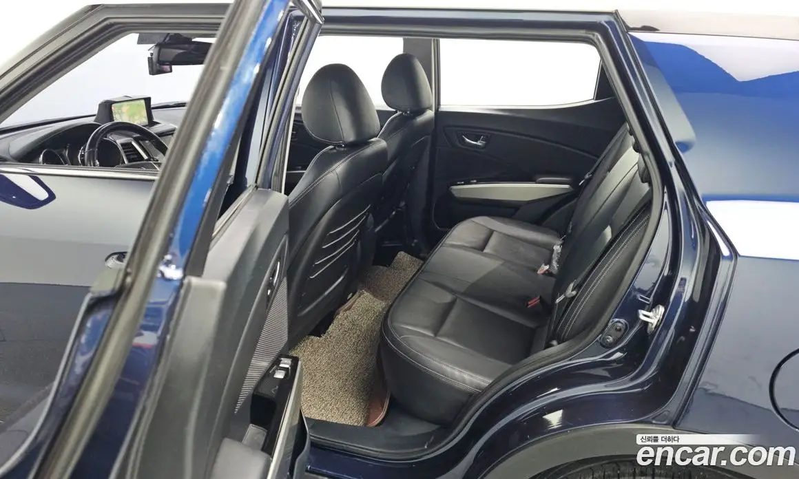 SsangYong TIBOLI 2015 1.6 автомат (гидро), фото 12