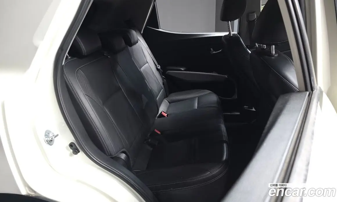 SsangYong TIBOLI 2015 1.6 автомат (гидро), фото 18