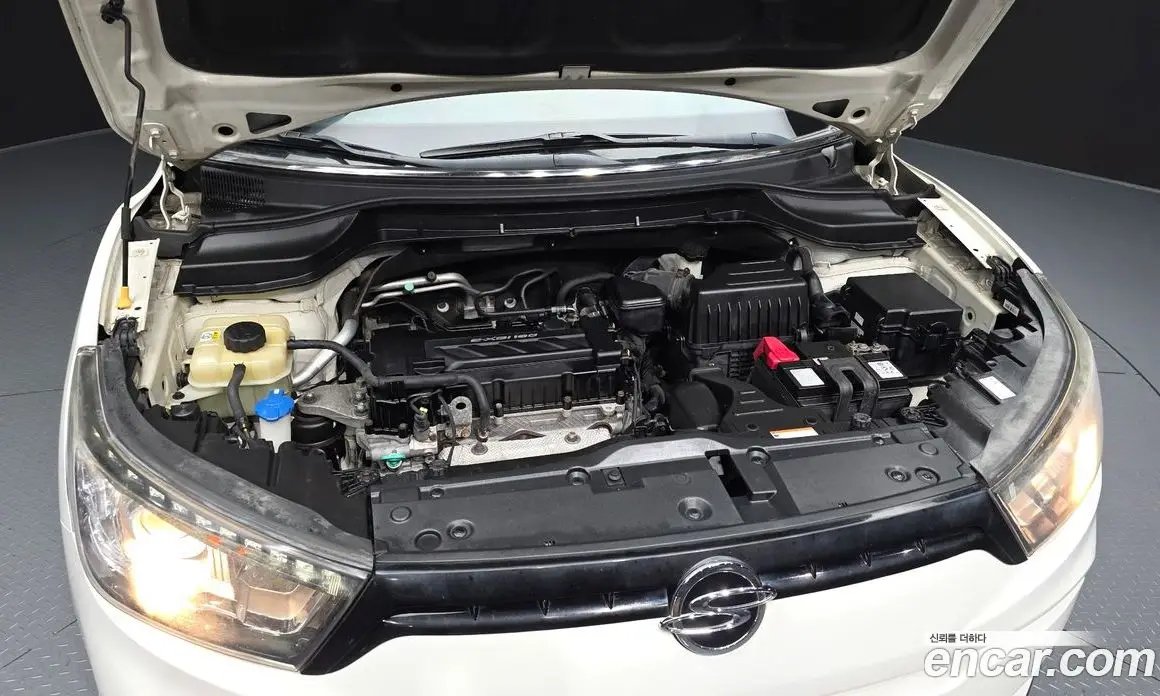 SsangYong TIBOLI 2015 1.6 автомат (гидро), фото 6