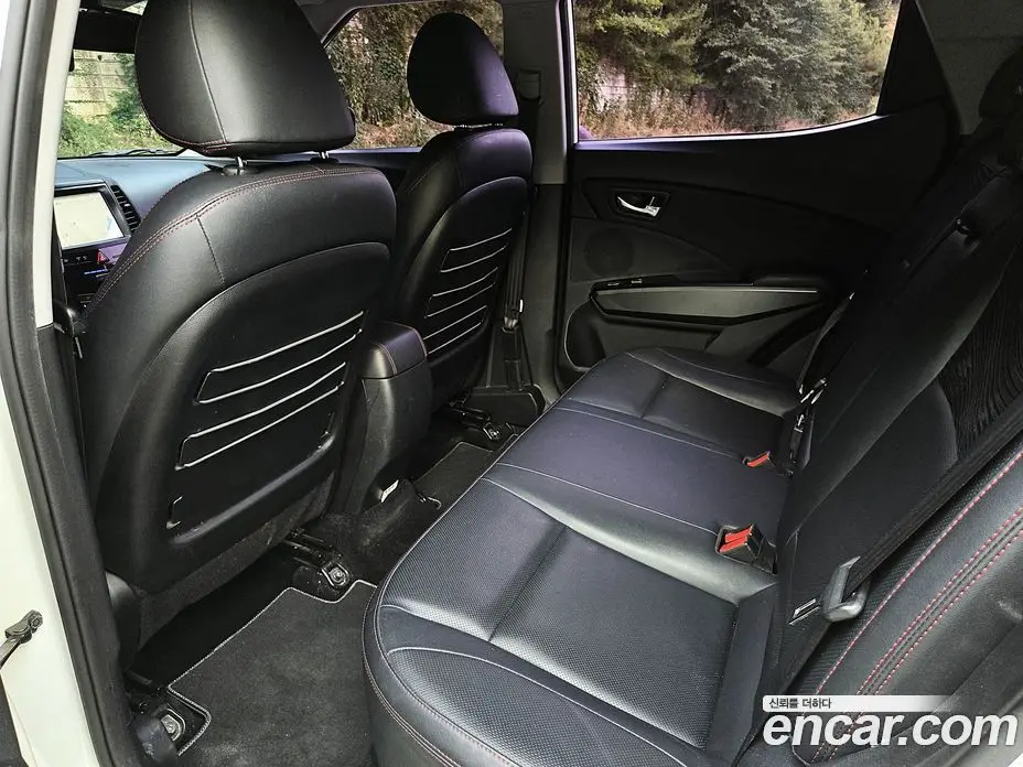 SsangYong TIBOLI 2016 1.6 автомат (гидро), фото 15