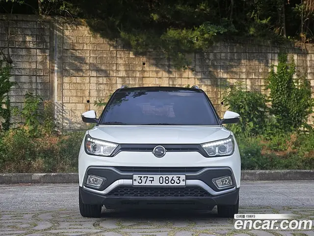 SsangYong TIBOLI 2016 1.6 автомат (гидро), миниатюра 3