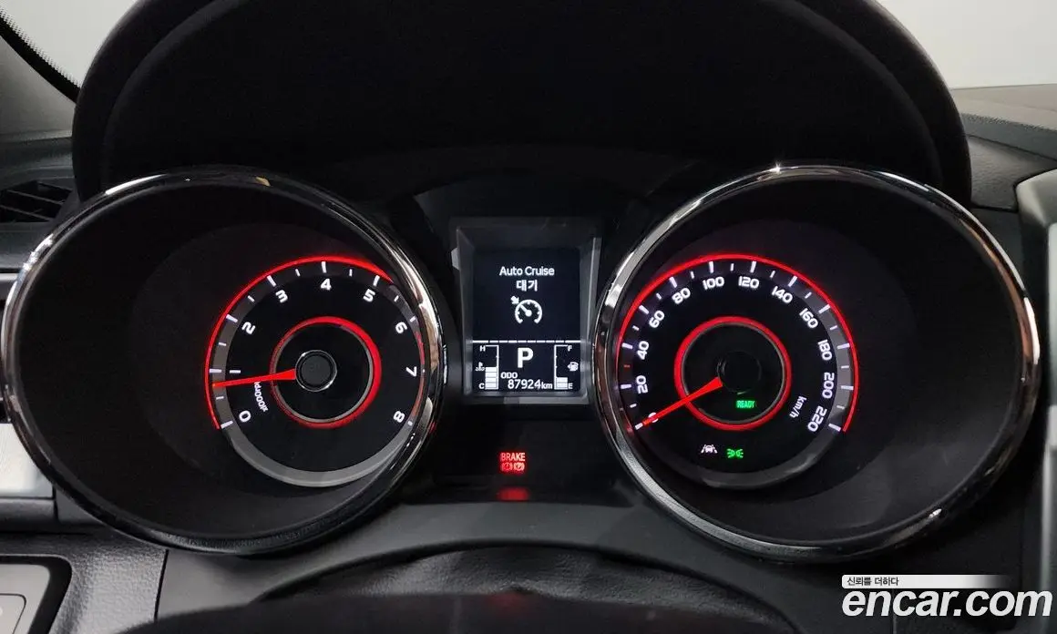 SsangYong TIBOLI 2018 1.6 автомат (гидро), фото 11