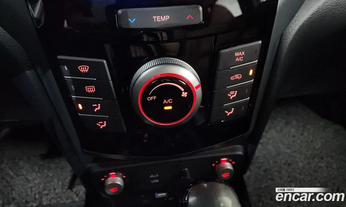 SsangYong TIBOLI 2018 1.6 автомат (гидро), фото 32