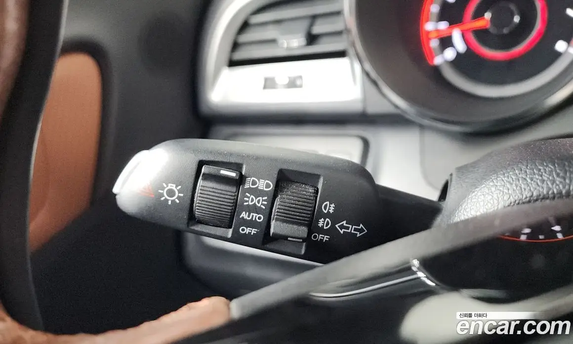 SsangYong TIBOLI 2018 1.6 автомат (гидро), фото 33