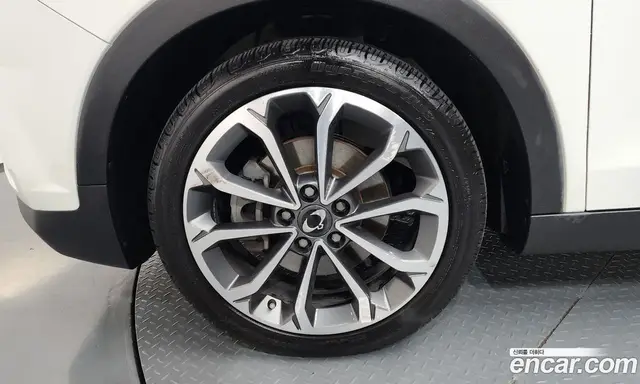 SsangYong TIBOLI 2018 1.6 автомат (гидро), миниатюра 5