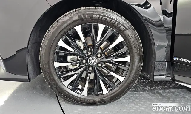 Toyota Alphard 2025 2.5 автомат (гидро), миниатюра 5 Toyota Alphard 2025 2.5 автомат (гидро), миниатюра 5