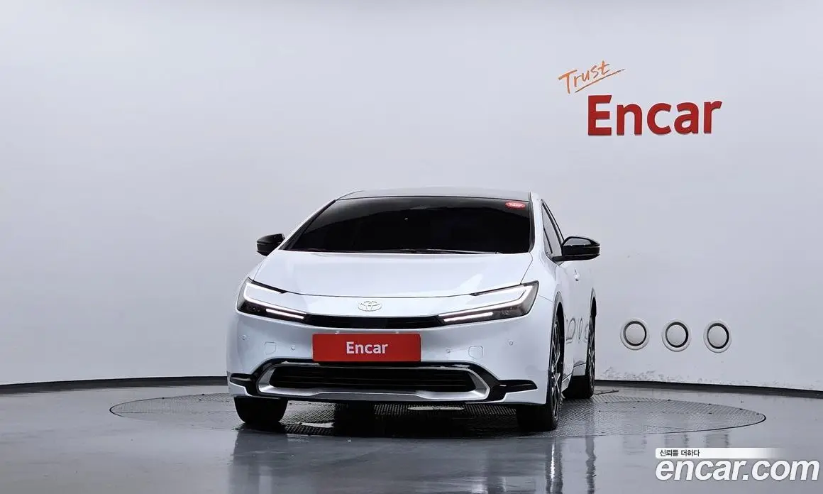 Toyota Prius 2026 2.0 автомат (гидро), фото 3 Toyota Prius 2026 2.0 автомат (гидро), фото 3