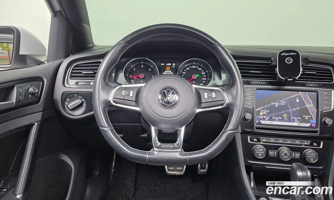 Volkswagen Golf 2016 2.0 автомат (гидро), фото 13