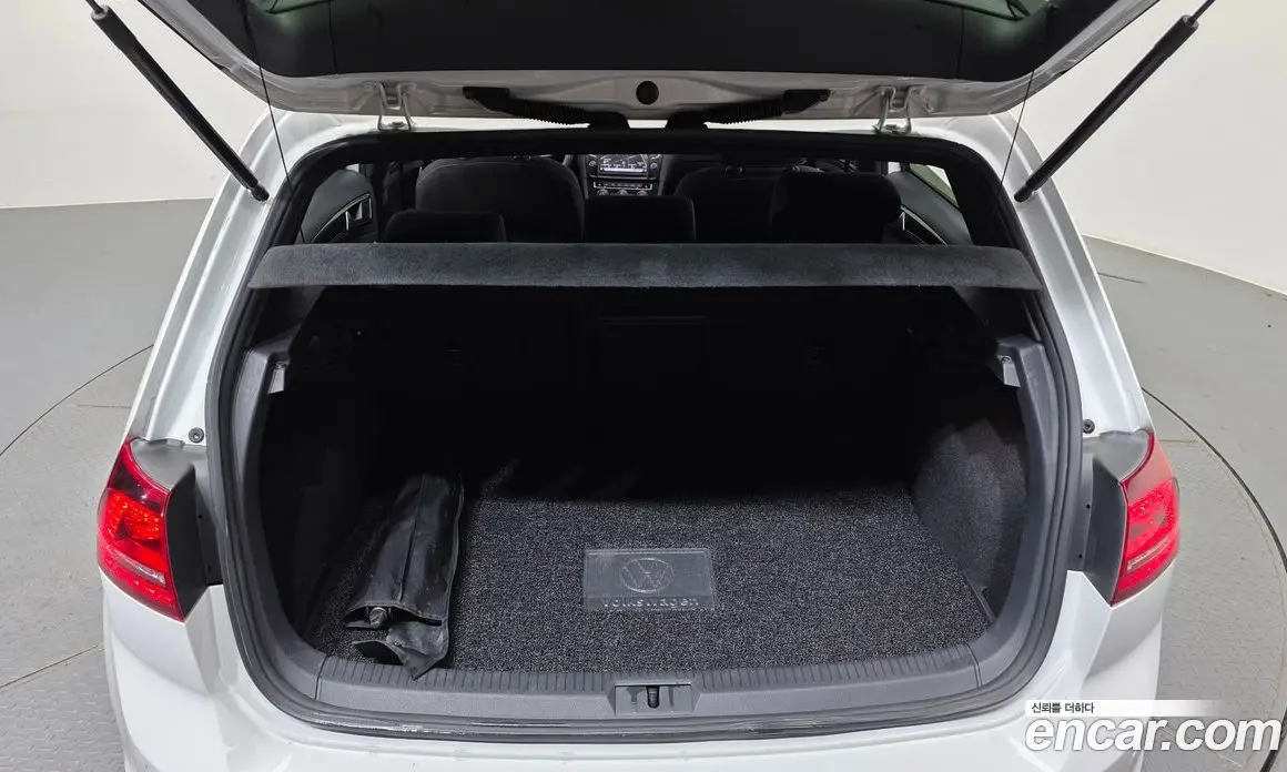Volkswagen Golf 2016 2.0 автомат (гидро), фото 20