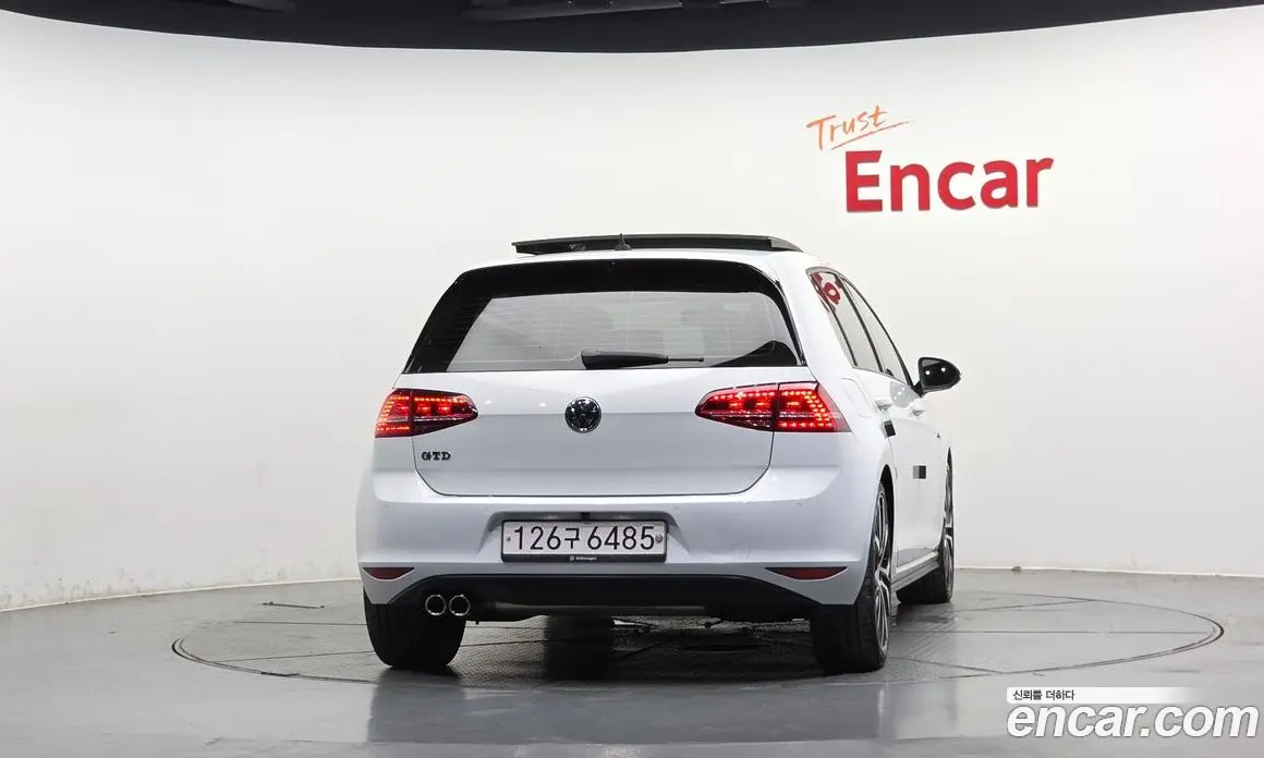 Volkswagen Golf 2016 2.0 автомат (гидро), фото 4