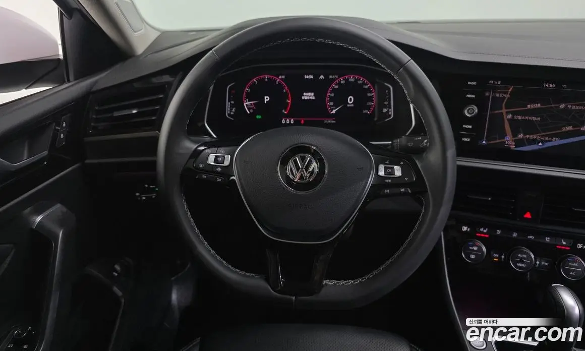 Volkswagen Jetta 2021 1.4 автомат (гидро), фото 13