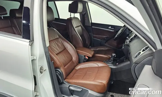 Volkswagen Tiguan 2016 2.0 автомат (гидро), миниатюра 11