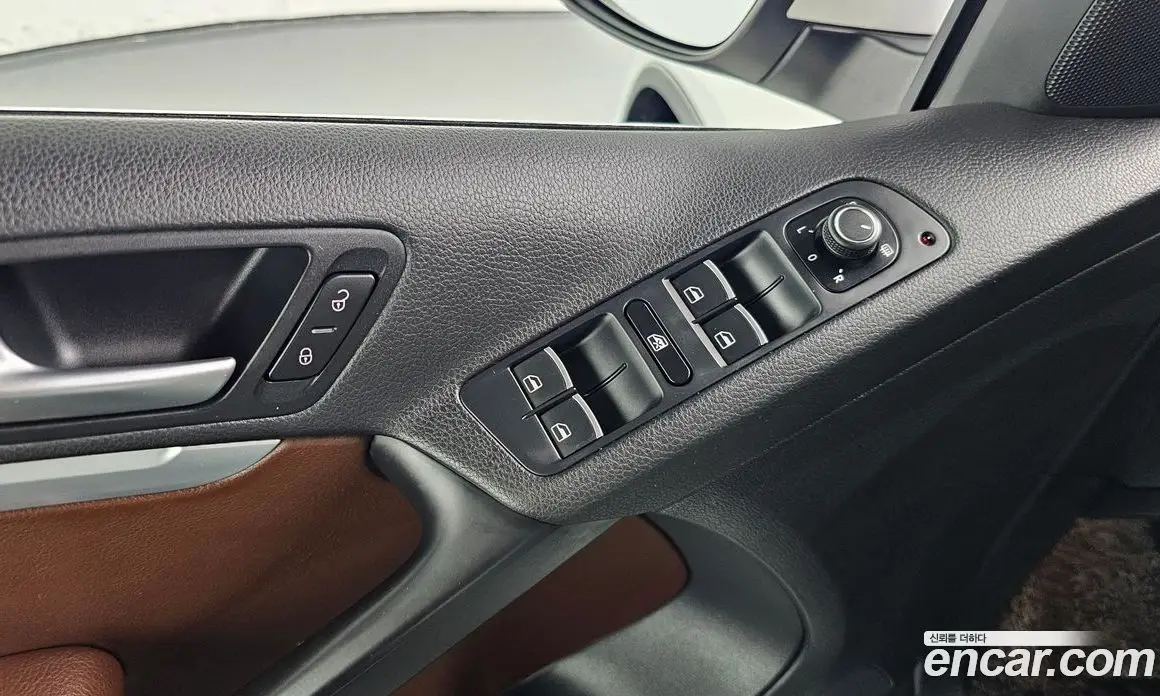 Volkswagen Tiguan 2016 2.0 автомат (гидро), фото 17