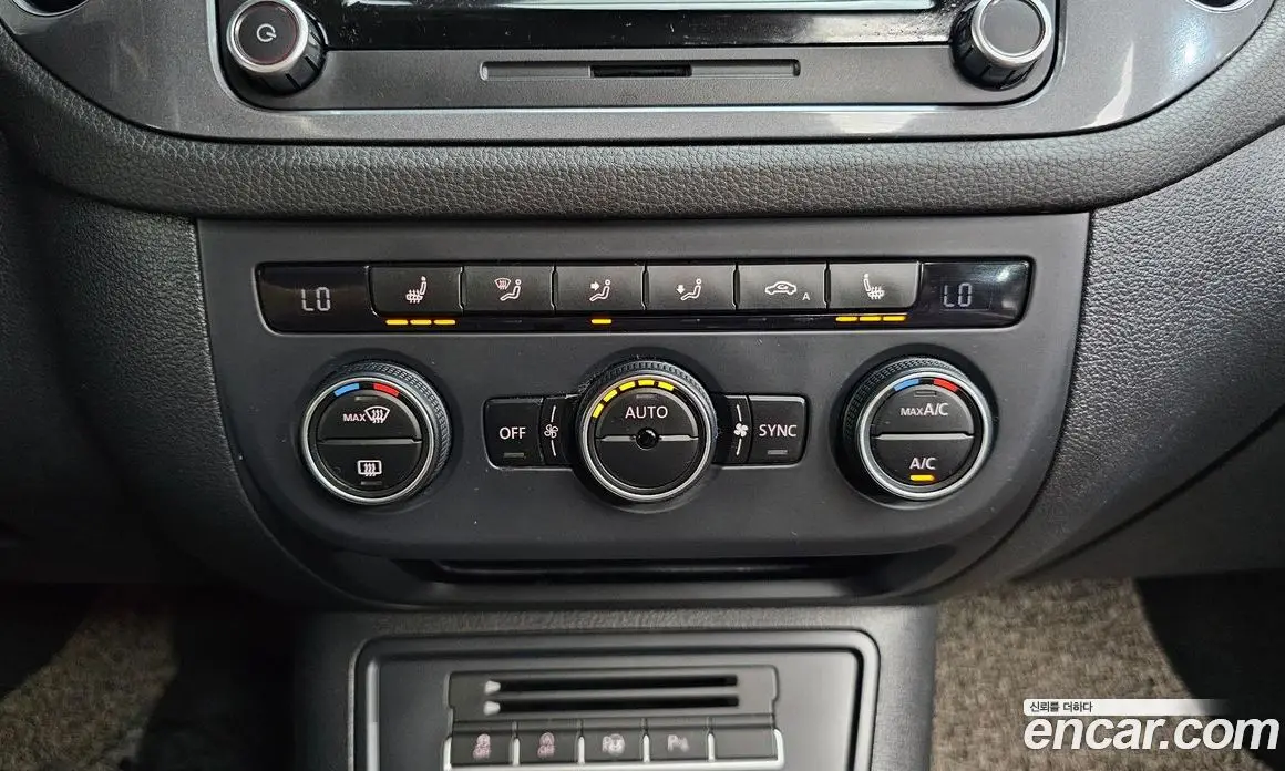 Volkswagen Tiguan 2016 2.0 автомат (гидро), фото 19