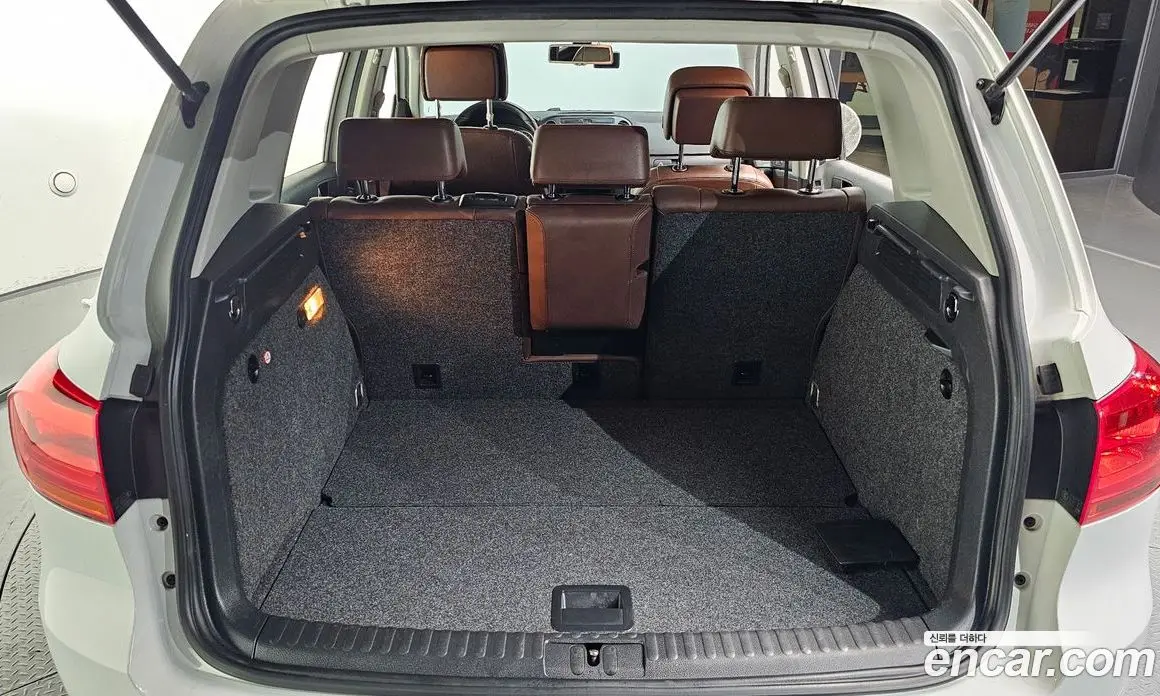 Volkswagen Tiguan 2016 2.0 автомат (гидро), фото 20