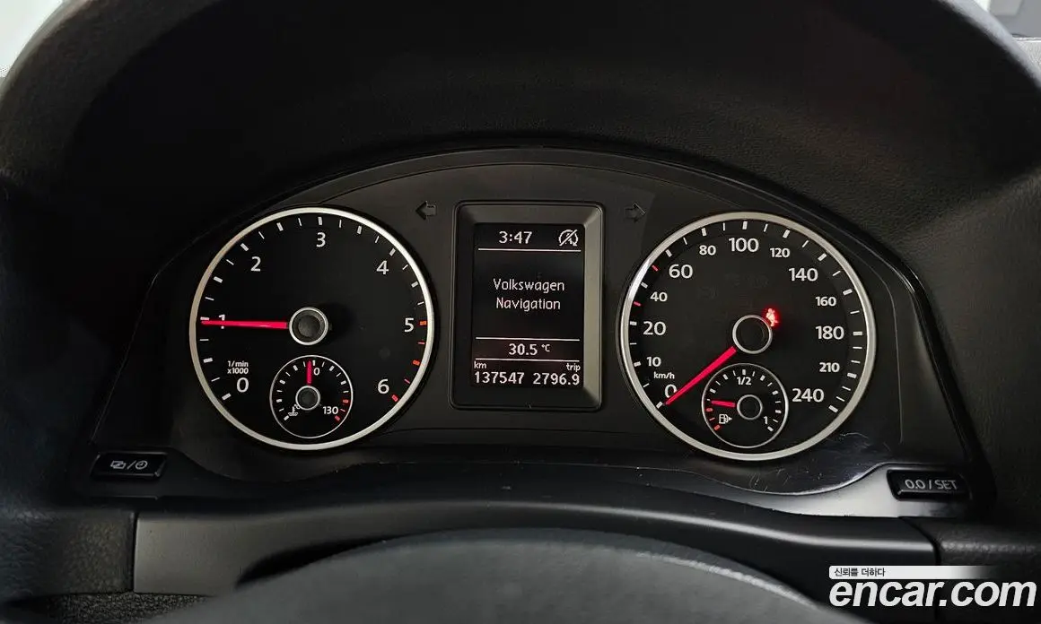 Volkswagen Tiguan 2016 2.0 автомат (гидро), фото 8