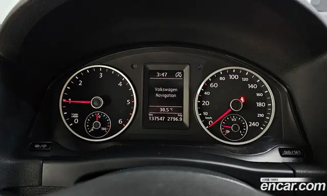 Volkswagen Tiguan 2016 2.0 автомат (гидро), миниатюра 8