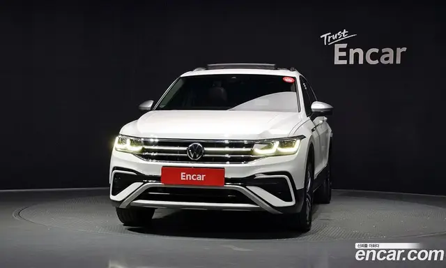 Volkswagen Tiguan 2023 2.0 автомат (гидро), миниатюра 3