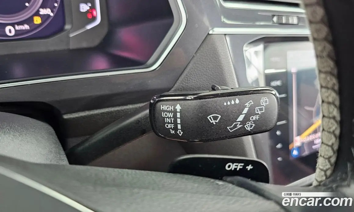 Volkswagen Tiguan 2023 2.0 автомат (гидро), фото 27