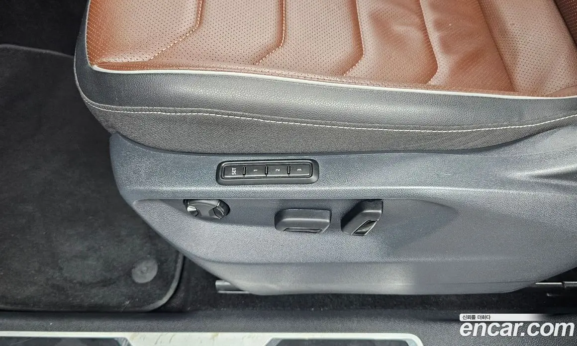 Volkswagen Tiguan 2023 2.0 автомат (гидро), фото 32
