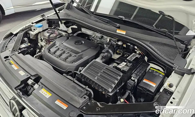 Volkswagen Tiguan 2023 2.0 автомат (гидро), миниатюра 6