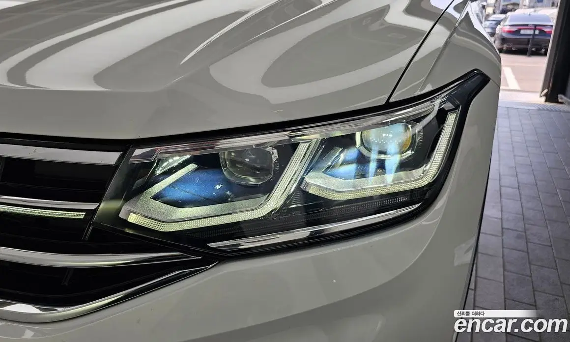 Volkswagen Tiguan 2023 2.0 автомат (гидро), фото 8