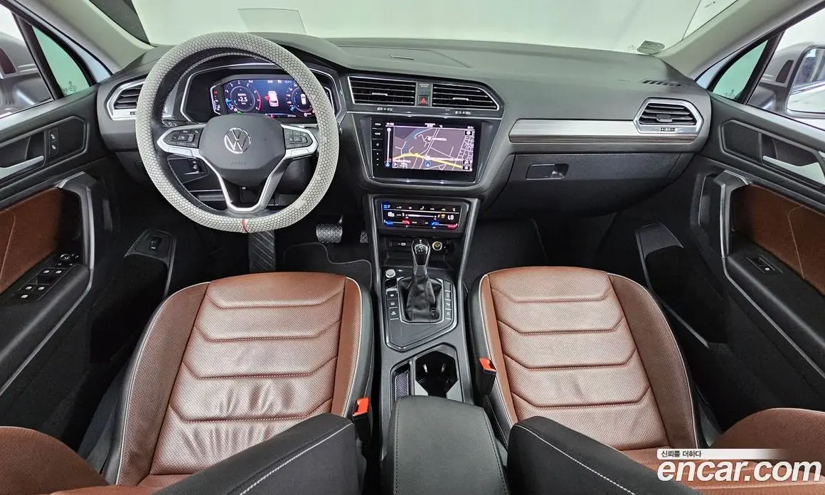 Volkswagen Tiguan 2023 2.0 автомат (гидро), фото 10
