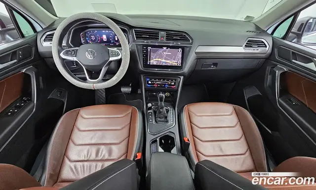 Volkswagen Tiguan 2023 2.0 автомат (гидро), миниатюра 10