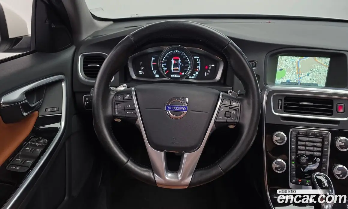 Volvo S60 2015 2.0 автомат (гидро), фото 13
