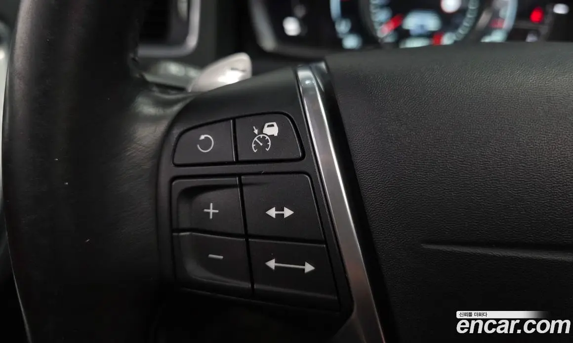 Volvo S60 2015 2.0 автомат (гидро), фото 17