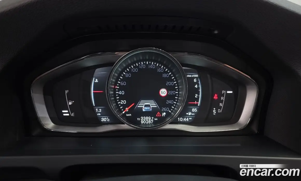 Volvo S60 2015 2.0 автомат (гидро), фото 8