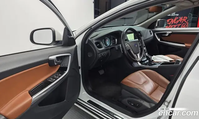 Volvo S60 2015 2.0 автомат (гидро), миниатюра 10
