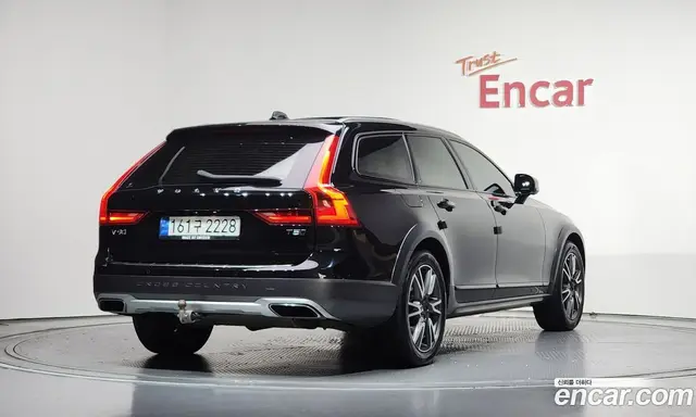 Volvo V90 2019 2.0 автомат (гидро), миниатюра 2