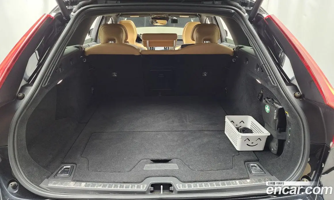 Volvo V90 2019 2.0 автомат (гидро), фото 20