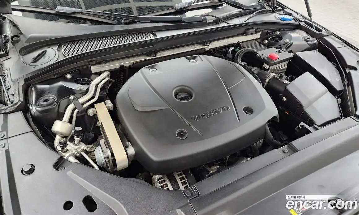 Volvo V90 2019 2.0 автомат (гидро), фото 6