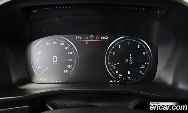 Volvo XC40 2020 2.0 автомат (гидро), миниатюра 11
