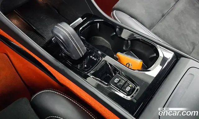 Volvo XC40 2020 2.0 автомат (гидро), миниатюра 12