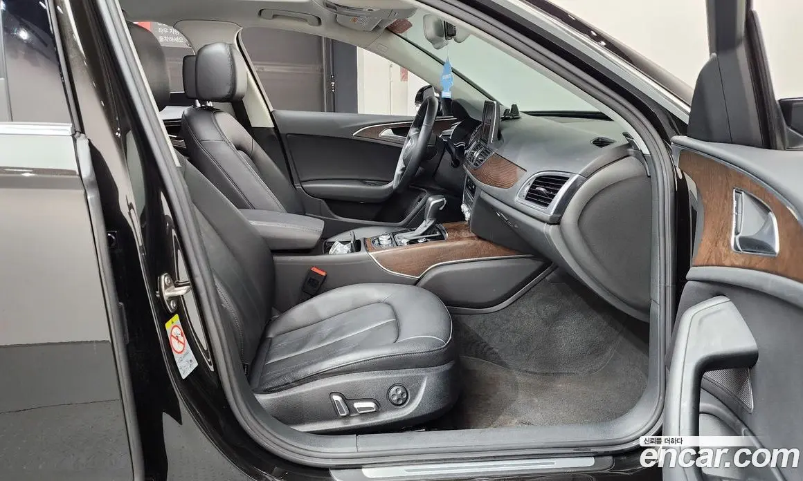 Audi A6 2016 2.0 автомат (гидро), фото 16